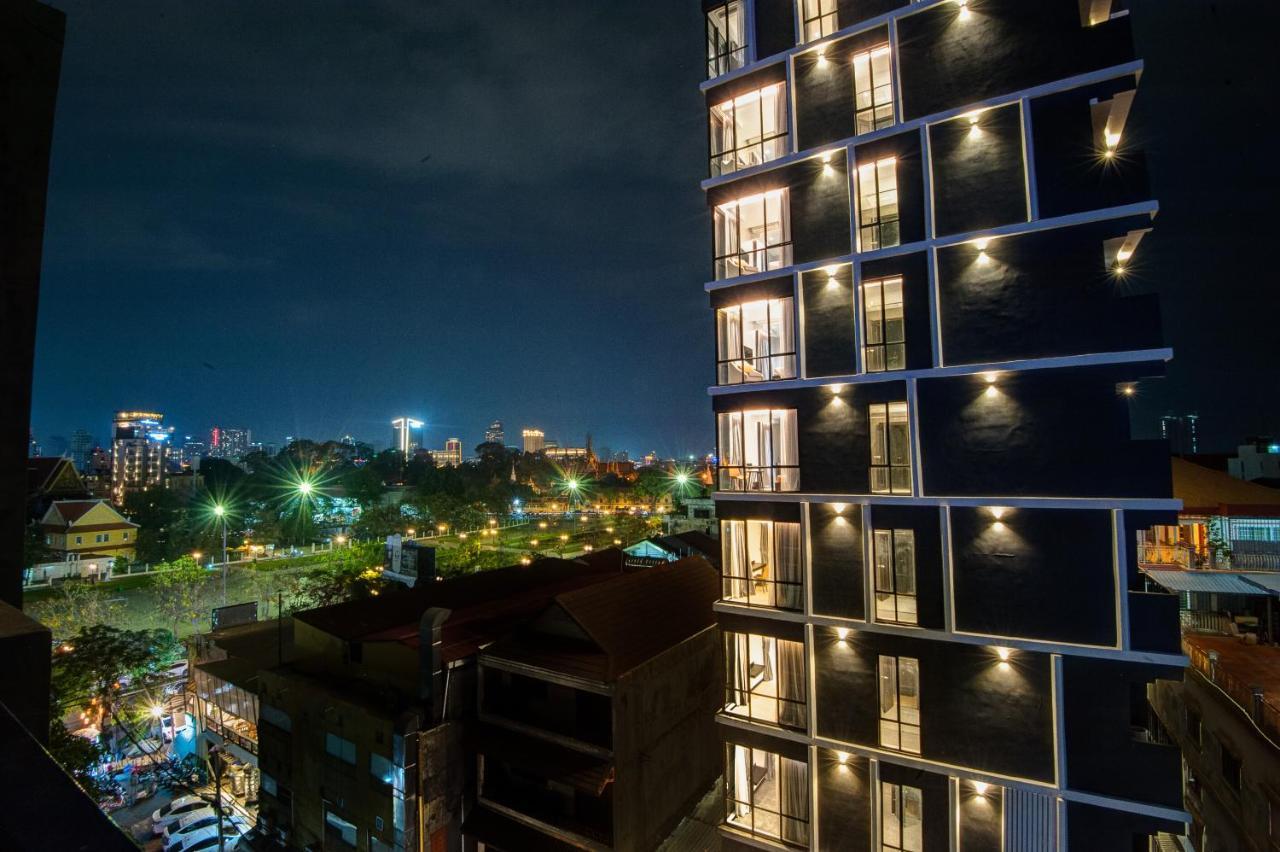 Glow Park Hotel Grand Royal Palace Phnom Penh Eksteriør billede