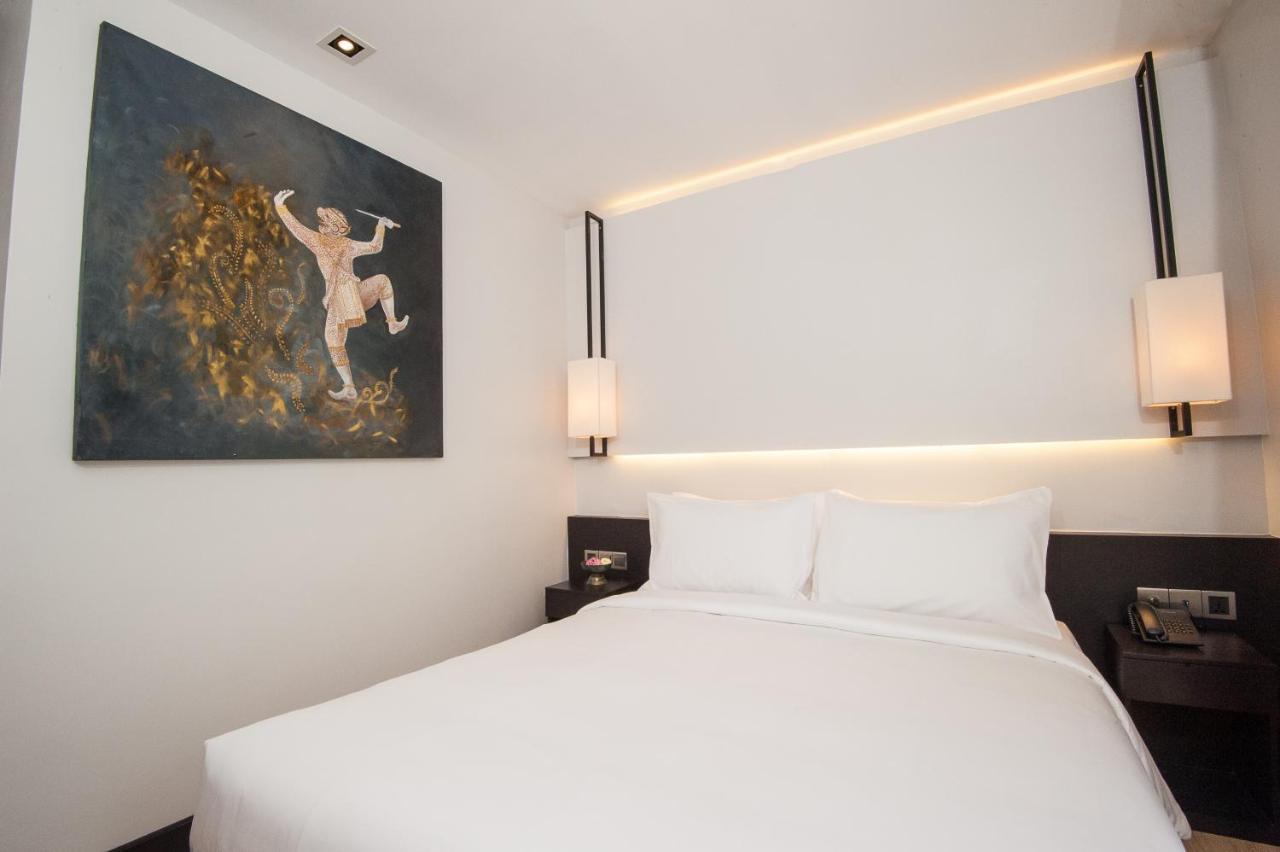 Glow Park Hotel Grand Royal Palace Phnom Penh Eksteriør billede